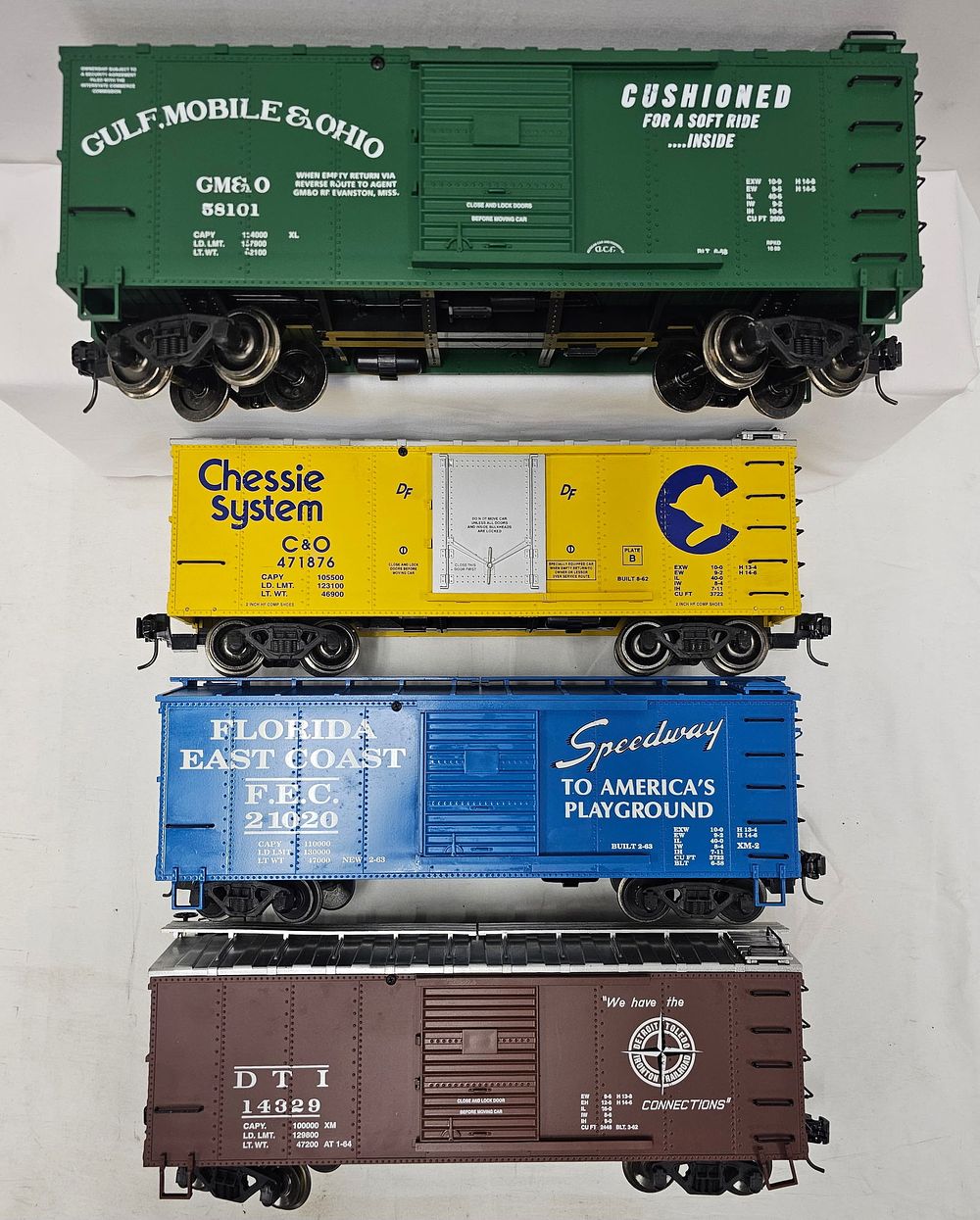 Lot 155: Charles Ro Manfacturing Co. Inc. Box Car Lot of 4