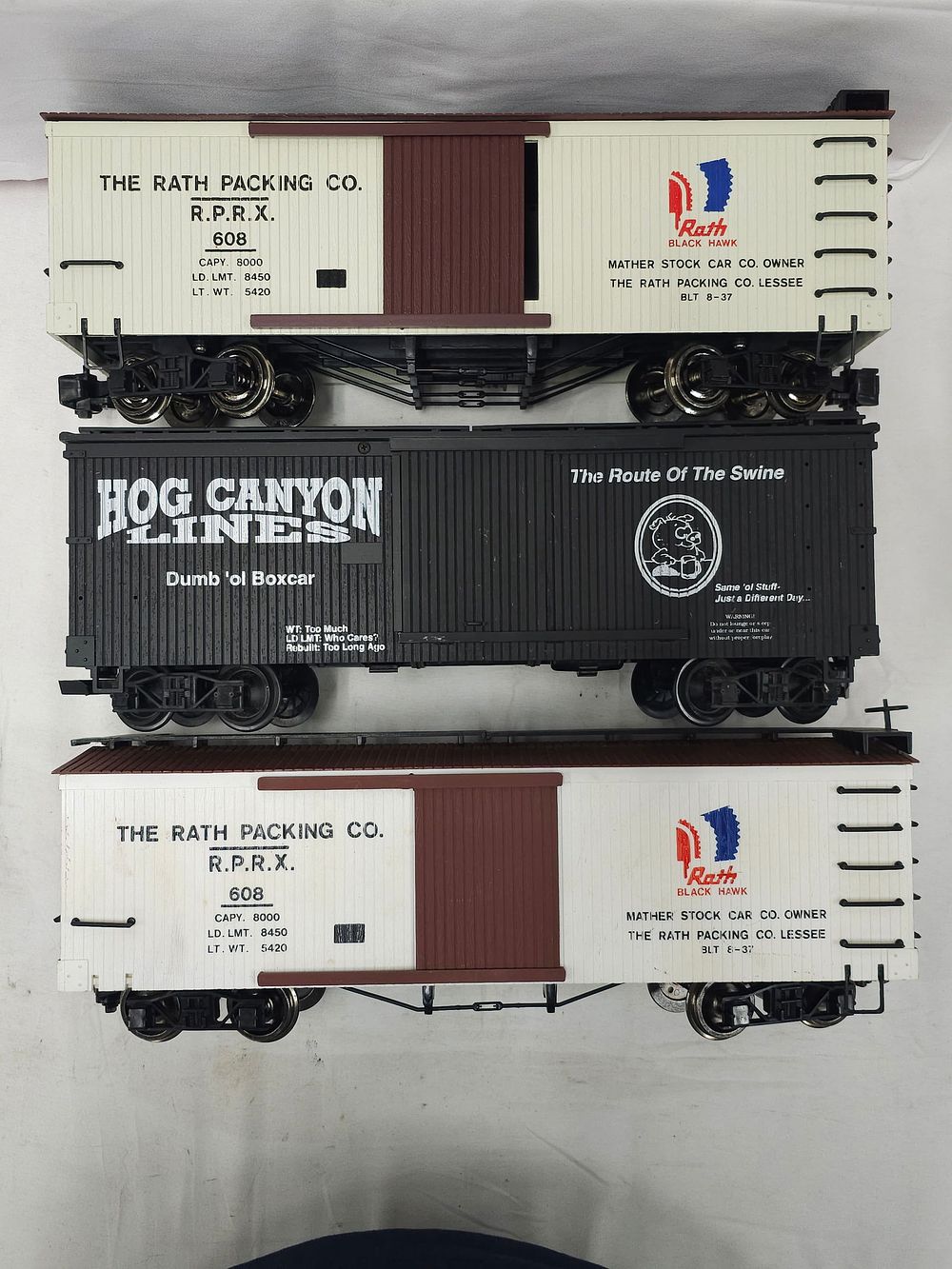 Lot 157: Bachmann G-Scale Rolling Stock Car Lot of 3