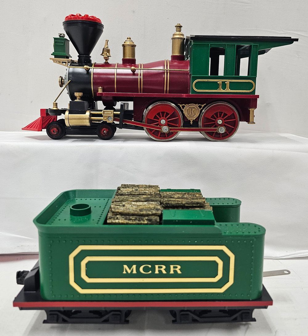 Lot 161: Kadee G-Scale #11 Engine & Tender