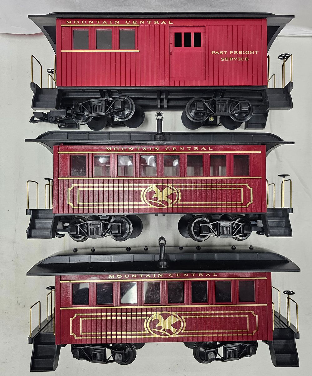 Lot 162: Kalamazoo Mountain Central Passenger Car Lot of 3