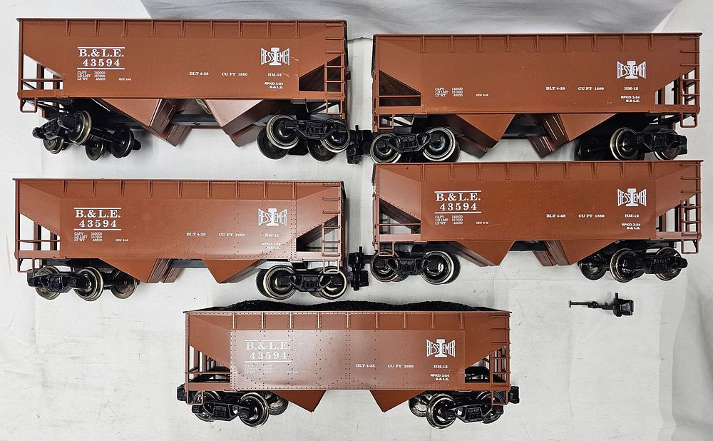 Lot 164: G-Scale B&LE 2 Bay Hopper W/ Coal Load Lot of 5