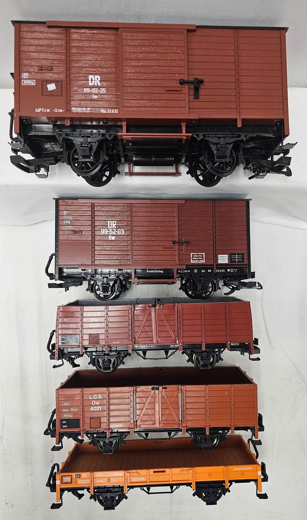 Lot 176: LGB G-Scale Freight Car Lot of 5