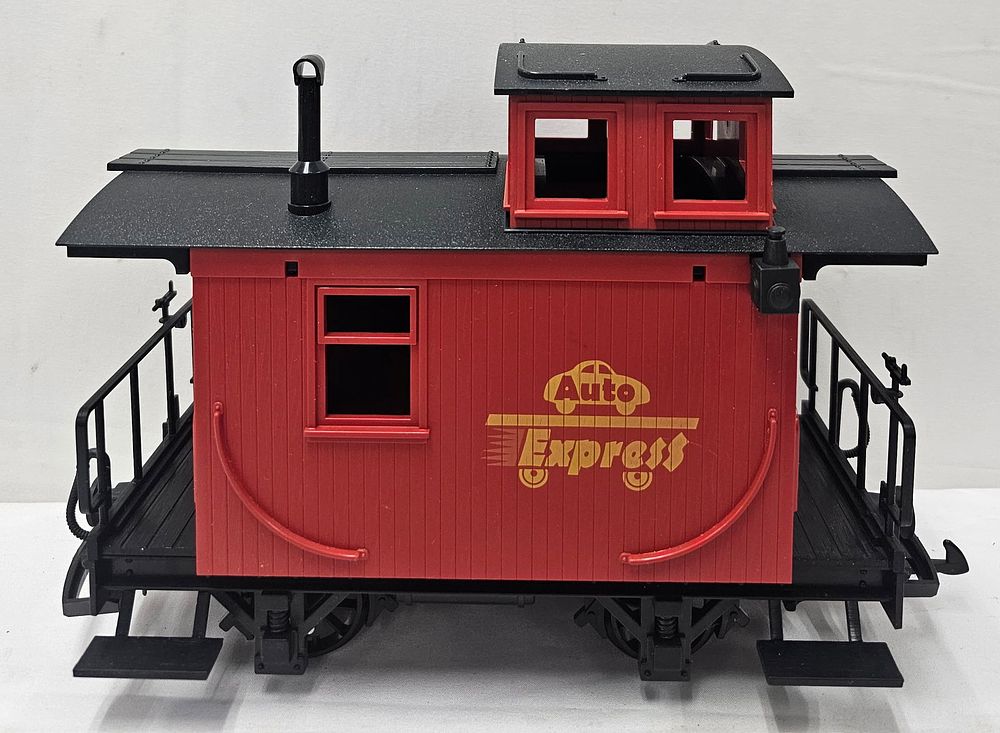 Lot 198: LGB G-Scale Auto Express Caboose