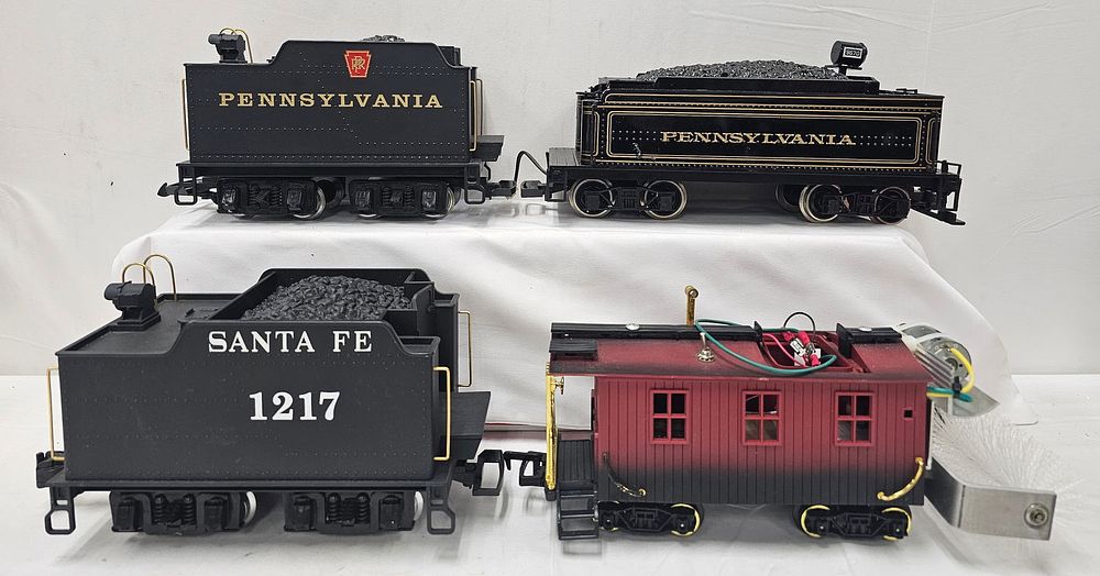 Lot 216: Coal Tender & Track Cleaner Caboose Lot of 4