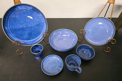 WJ "Bill" Gordy Blue Service Setting of 7 Pieces with great eye appeal. Collector grade 