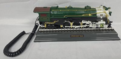 Vintage Cresent 1925 Locomotive Train Telephone. Vintage Cresent 1925 Green Locomotive Push 