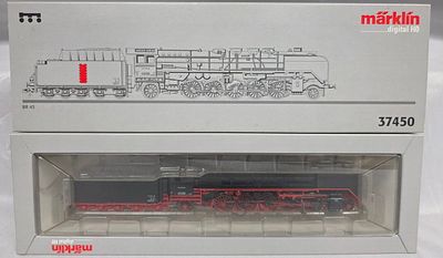 Marklin Digital HO BR45 Steam Locomotive #37450. Marklin Digital HO Train, BR45 Steam Locomotive 