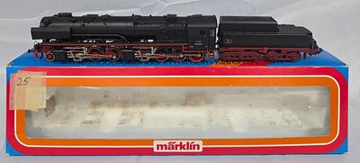 Marklin 3102 HO Train Steam Locomotive. Marklin #3102 HO Train Steam Locomotive, in original 