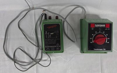 Fleischmann Transformer Lot of 2, both are in tested working order. 1. Model 720. 2. Model TYP 705.