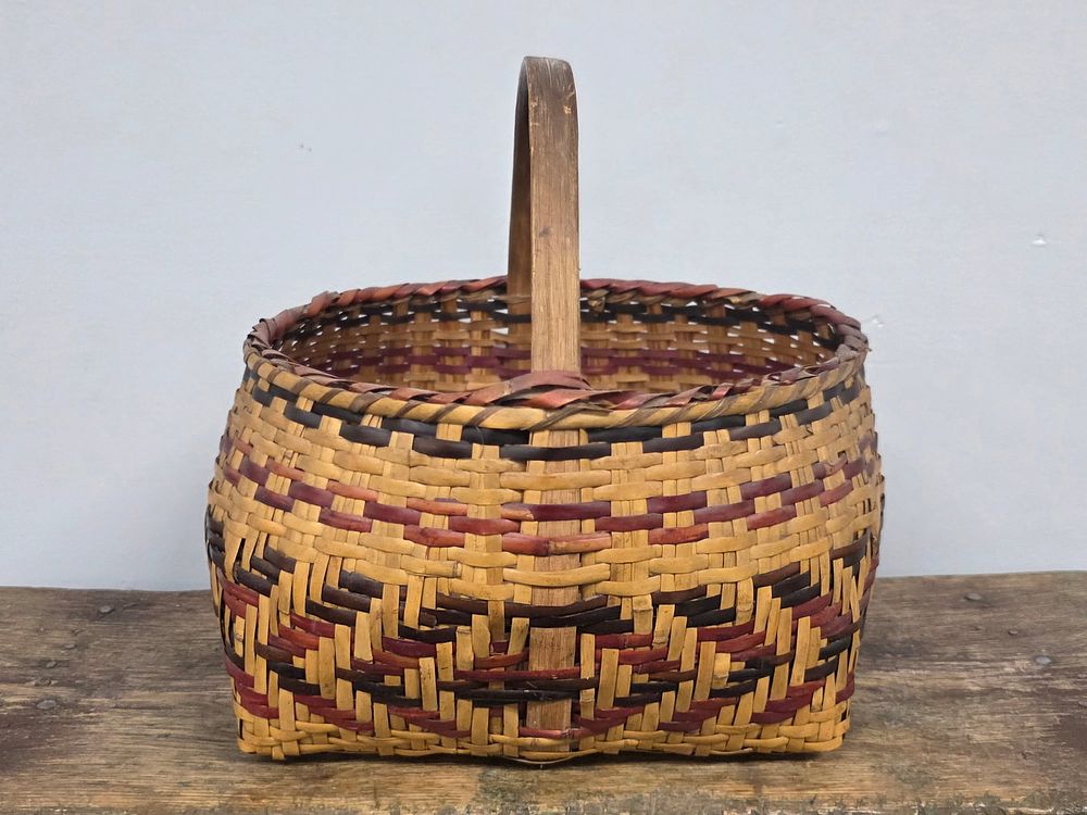 Lot 16: Cherokee Native American River Cane Blood Dyed Basket