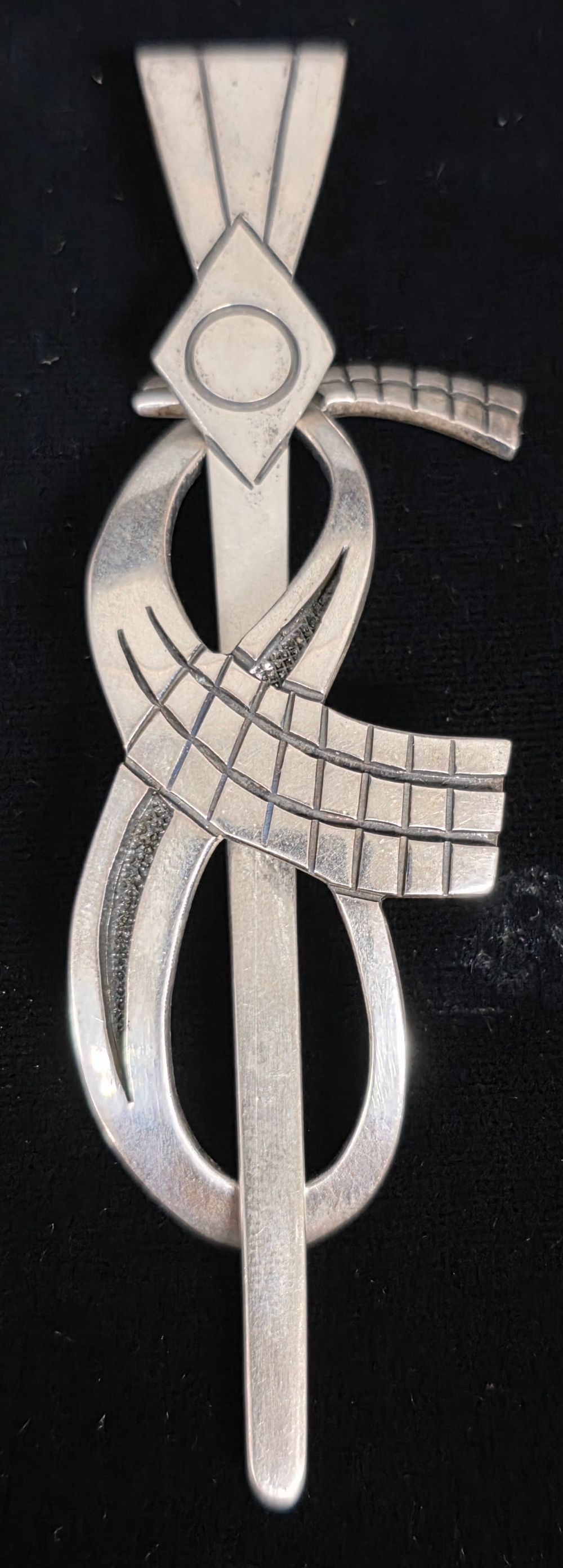 Lot 32: Vintage Sterling Silver Hopi Hair Pin