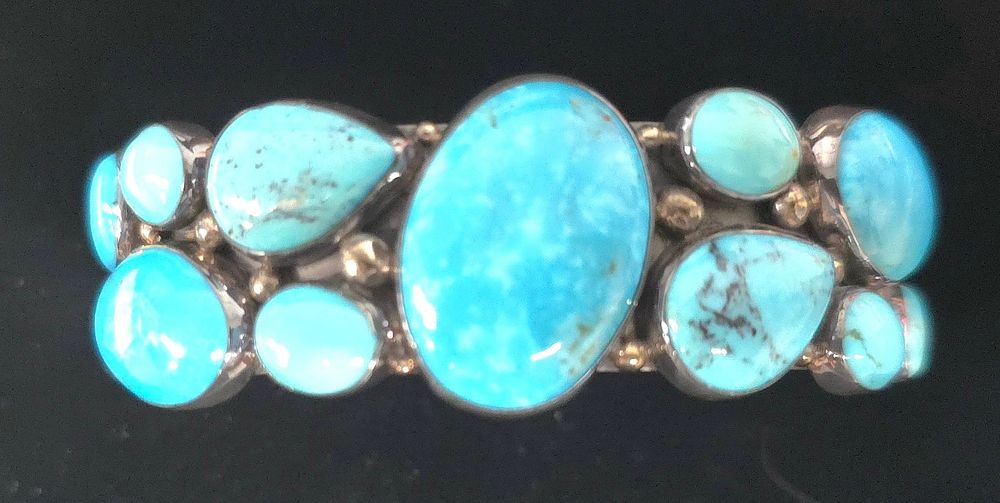 Lot 34: Gilo & Grace Nakai Sterling & Turquoise Bracelet