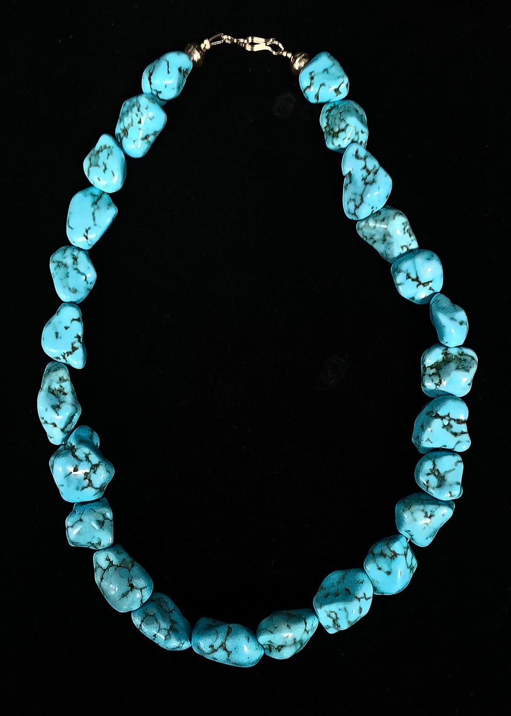Lot 39: Vintage Navajo Chunky Turquoise Necklace