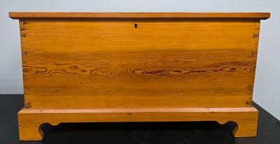 Georgia 1850s Heart Pine Blanket Chest. Gwinnett or Walton County Georgia 1850s Heart Pine 