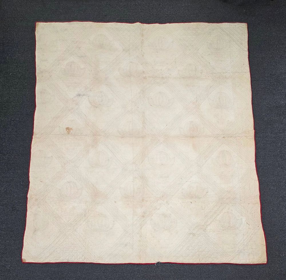 Lot 41H: 1915-20s Geometric Pattern & Chintz Silk Boarder Quilt