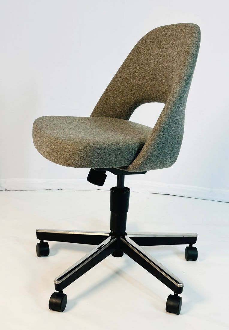 Eero Saarinen Executive Desk Chair for Knoll, Labeled & Dated. Executive armless chair designed 
