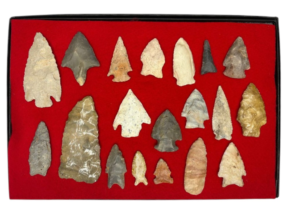 Caliburn Auction House | Authentic Arrowheads/Native American Antiques