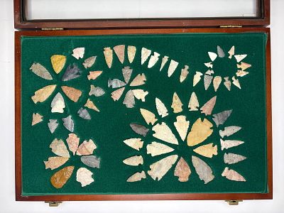 Nice Vintage Frame of Arrowheads. Assorted flintknapped arrowhead points made from exotic chert 