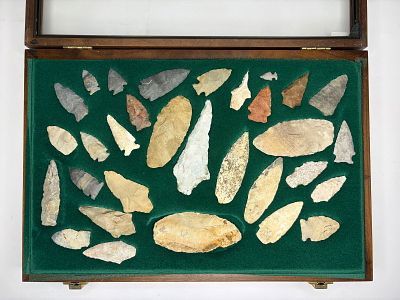 Excellent Display of Stone Artifacts. Assortment of flaked stone projectile points and bifacial 