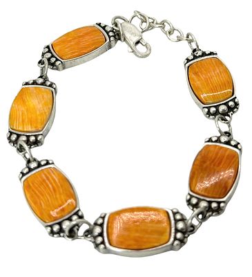 צמיד כסף 925 משובץ אבן צדפה קוצנית. משקל : 20.76 גרם 
מידה (שסגור) : 20.7 גרם 6.5 ס"מ