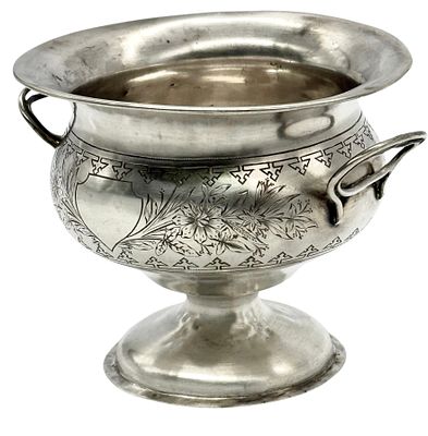 Vasiliì Ivanovich Ivanov - טצה / קערה לסוכר על רגל רוסית אימפריאלית עשויה כסף 84 מעוטרת בחריטות 