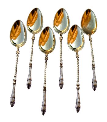 Koch & Begfeld - סט שש כפיות תה מהודרות עם סיומת מפוסלת בצורת רגלי תיש ומעוטרות בהזהבה. אורך: 