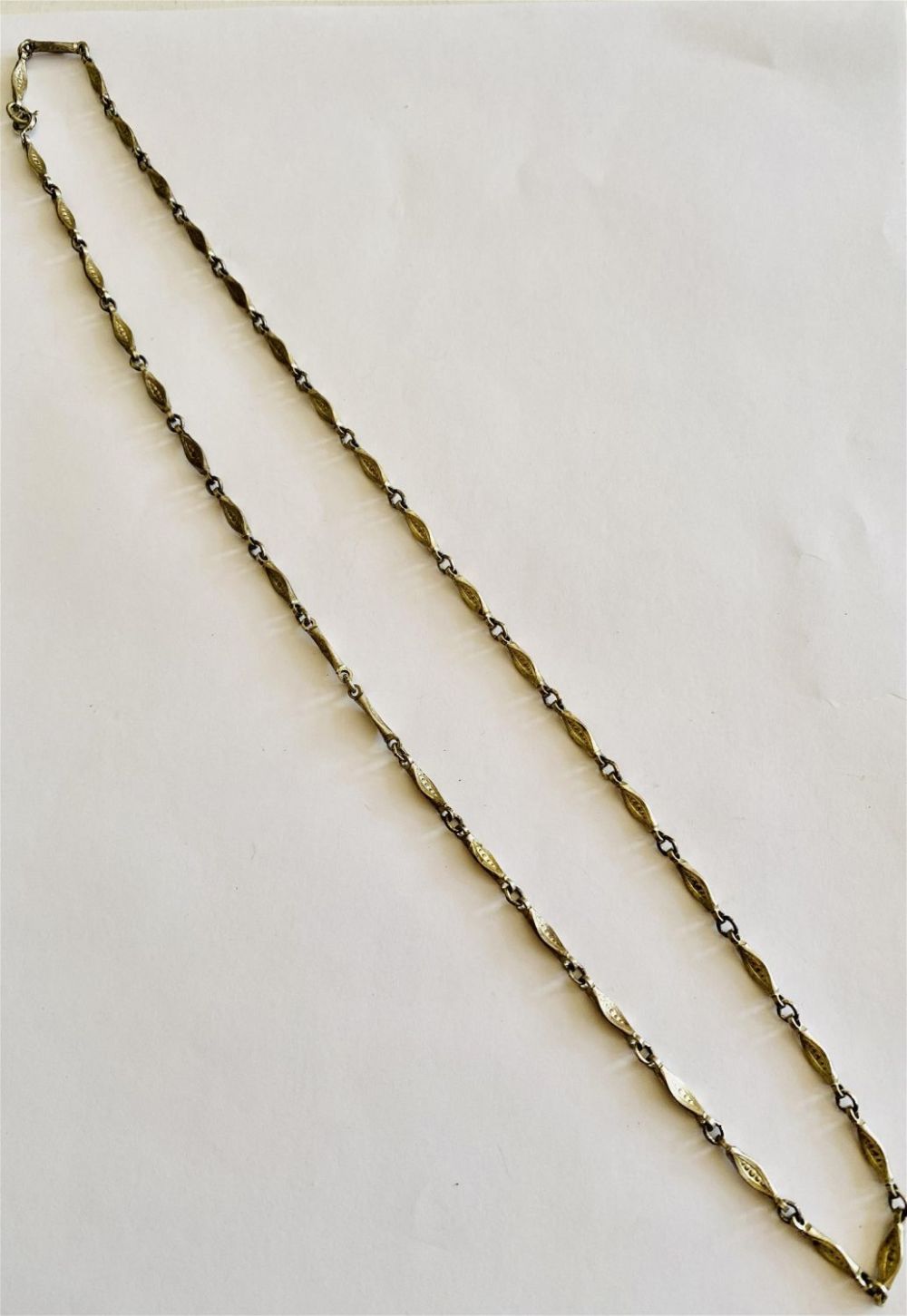 Lot 205: Long chain vintage- 24 inches