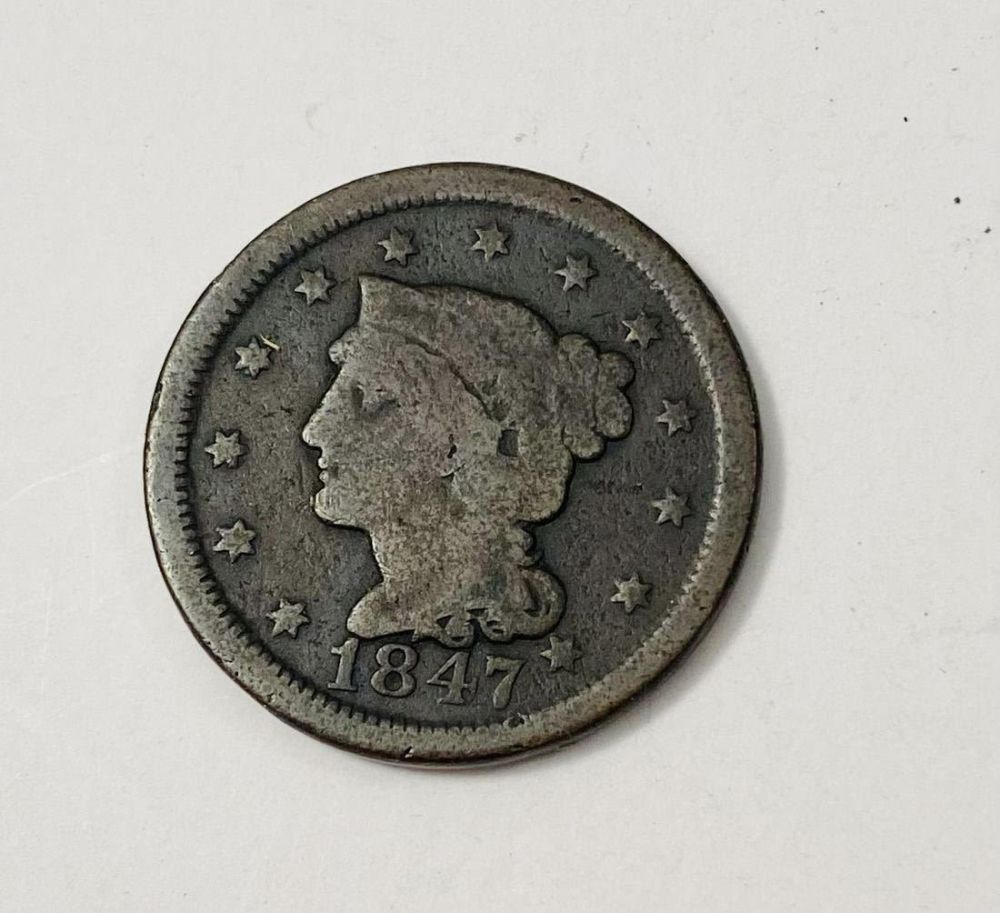 Lot 244: 1847 large cents very good grade