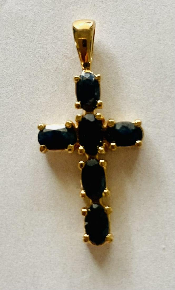 Lot 251: Sapphire vermeil cross pendant