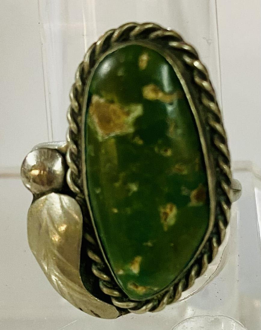 Lot 239: Sterling American Indian turquoise ring vintage