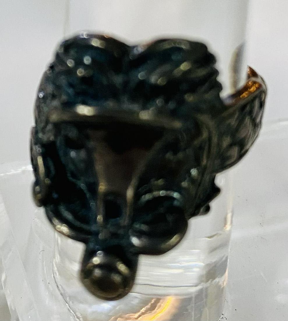 Lot 448: Saddle vintage ring adjustable