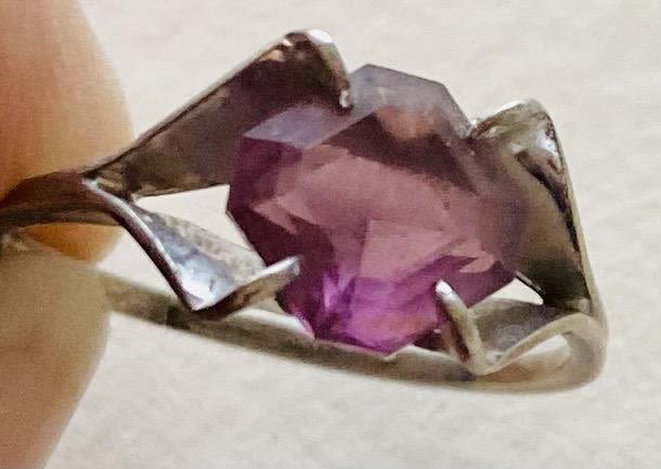 Lot 202: Amethyst ring sterling vintage