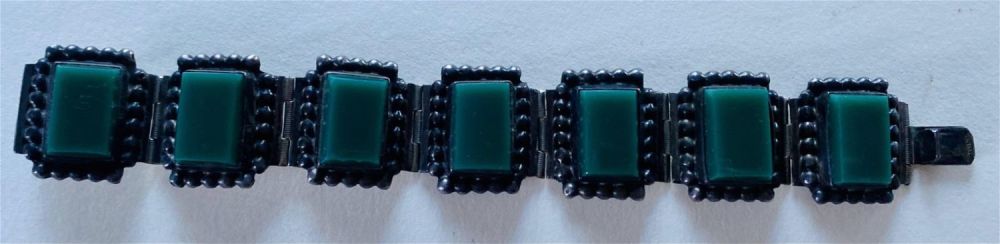 Lot 245: Vintage crysoprase sterling Mexican bracelet