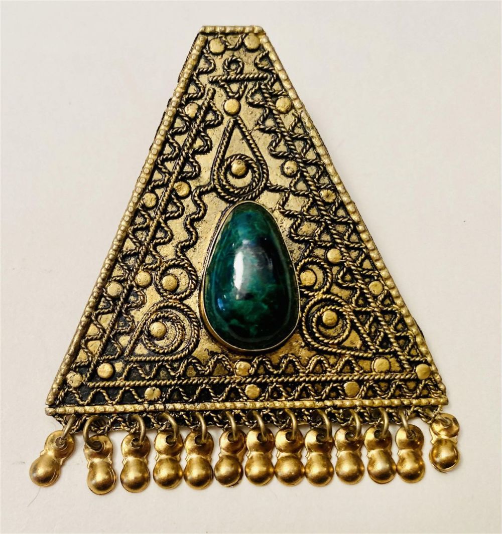 Lot 316: Sterling vintage pin/pendant Eilat stone