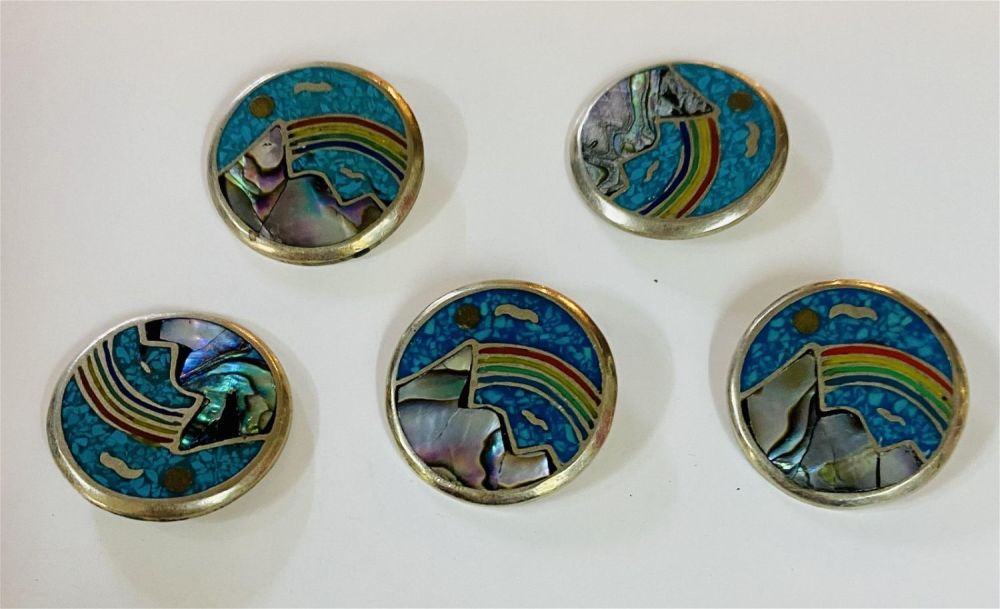 Lot 358: Inlaid Mexican Scenic pendant rainbow