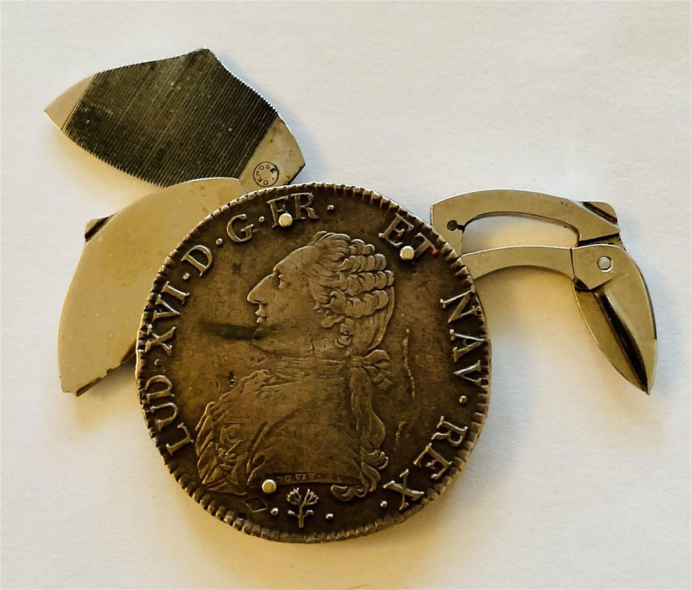 Lot 380: 1780 coin knife custom