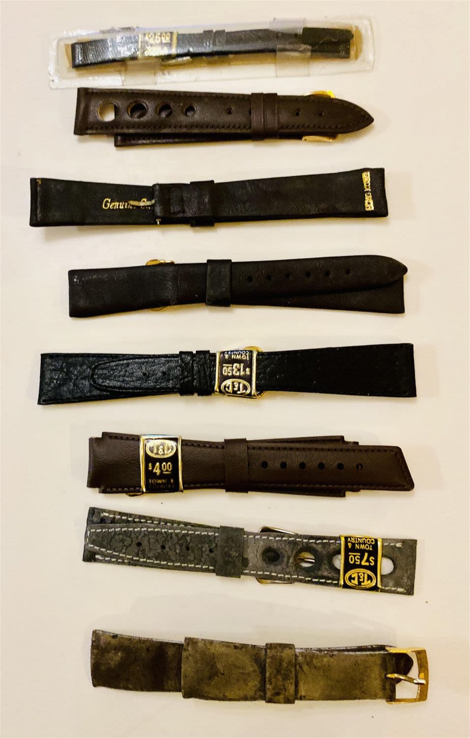 Lot 429: Vintage watch bands-8