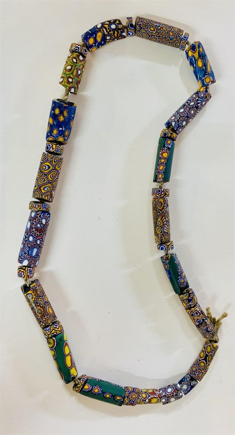 Lot 489: African trade bead necklace