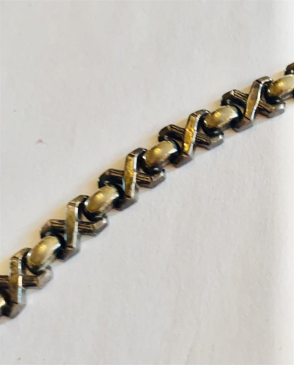 Lot 499: Sterling vintage bracelet with Italy marked on clasp