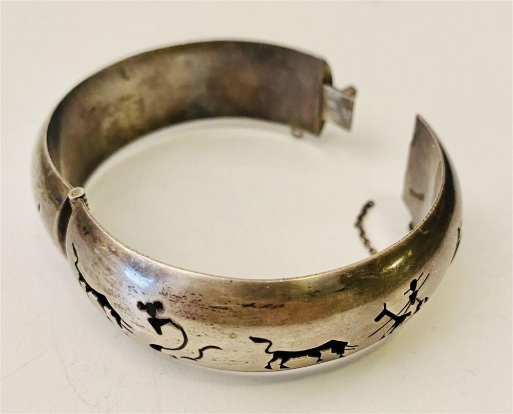 Lot 456: Mexican sterling bull fighter cut out bracelet vintage
