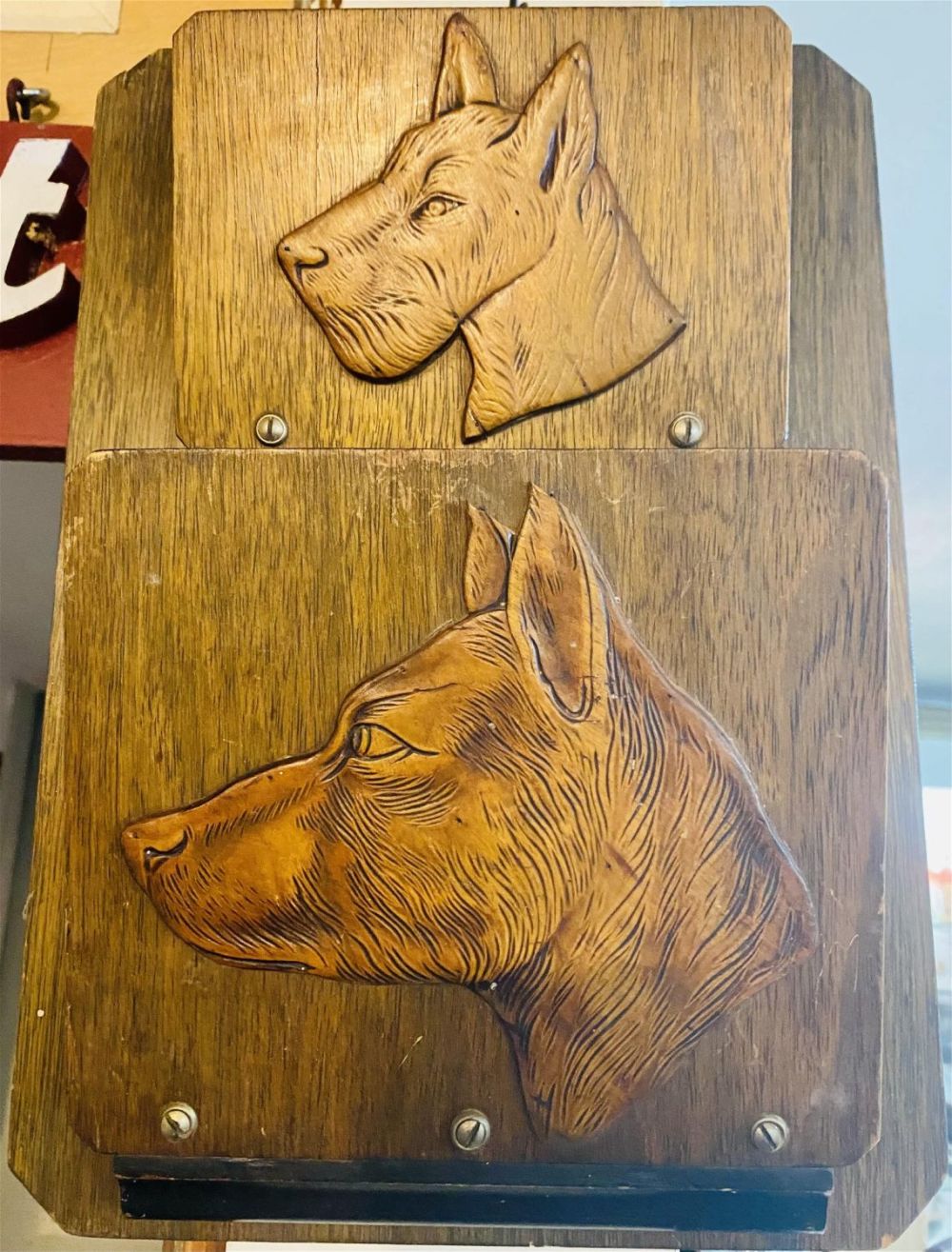 Lot 462: Dog wood antique mail holder