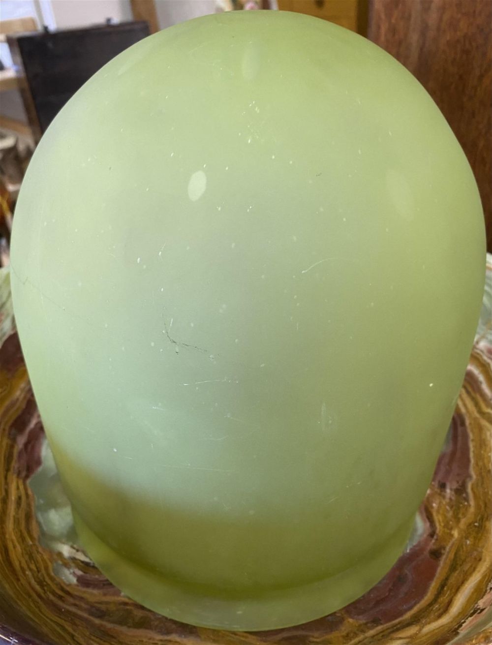 Lot 467: Vaseline glass lamp shade/