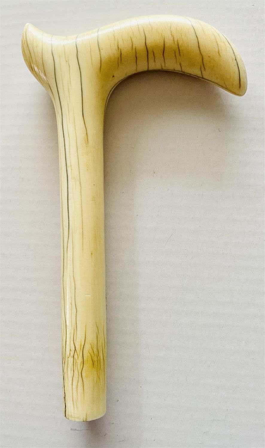 Lot 167: Cane handle bone vintage