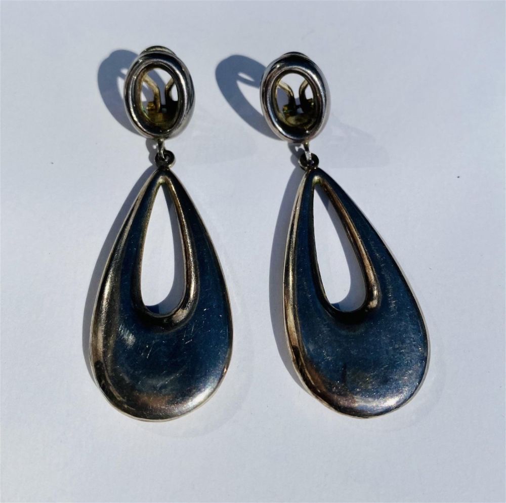 Lot 181: Sterling vintage earrings long