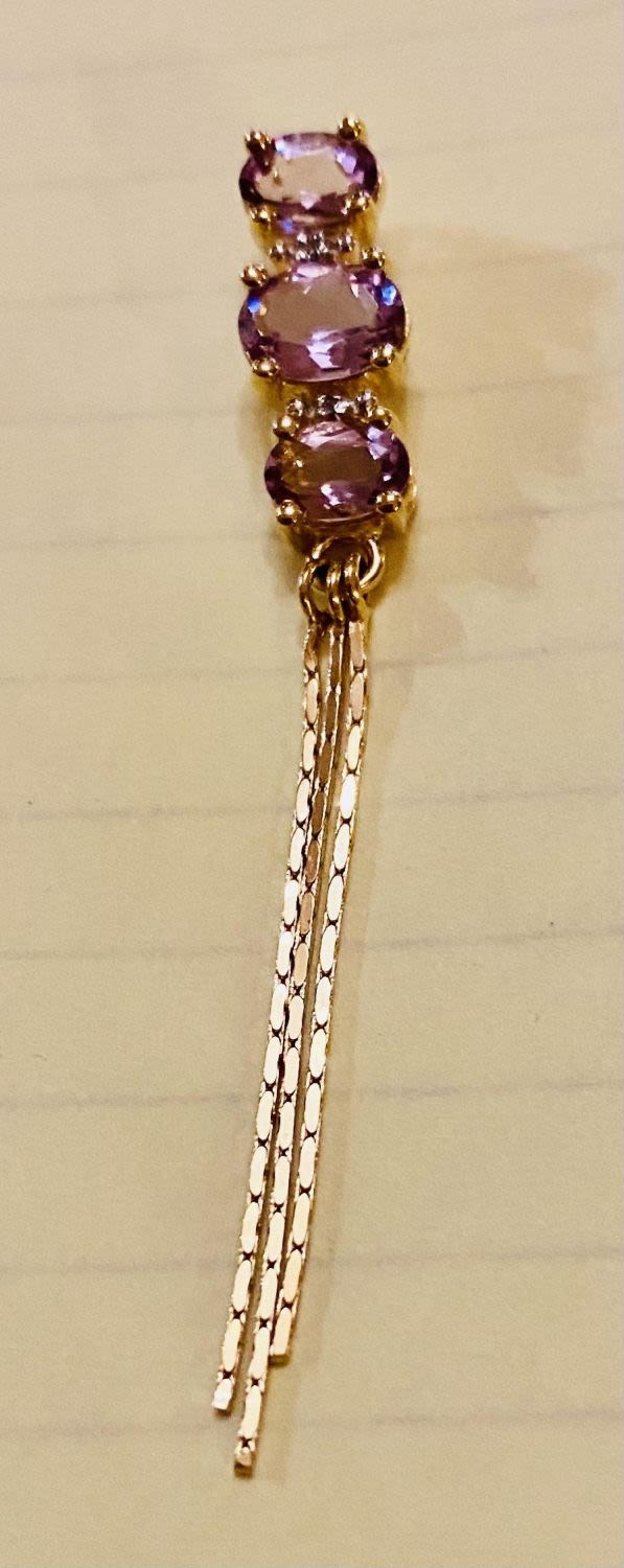 Lot 225: Amethyst pendant vermeil long