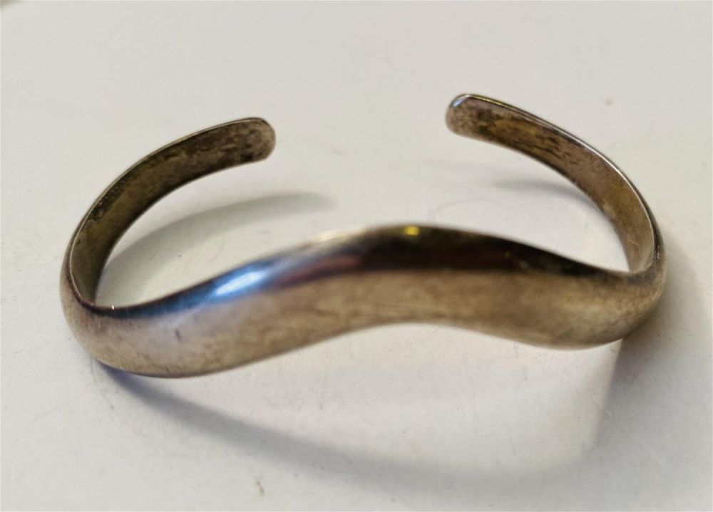 Lot 365: Sterling vintage cuff bracelet