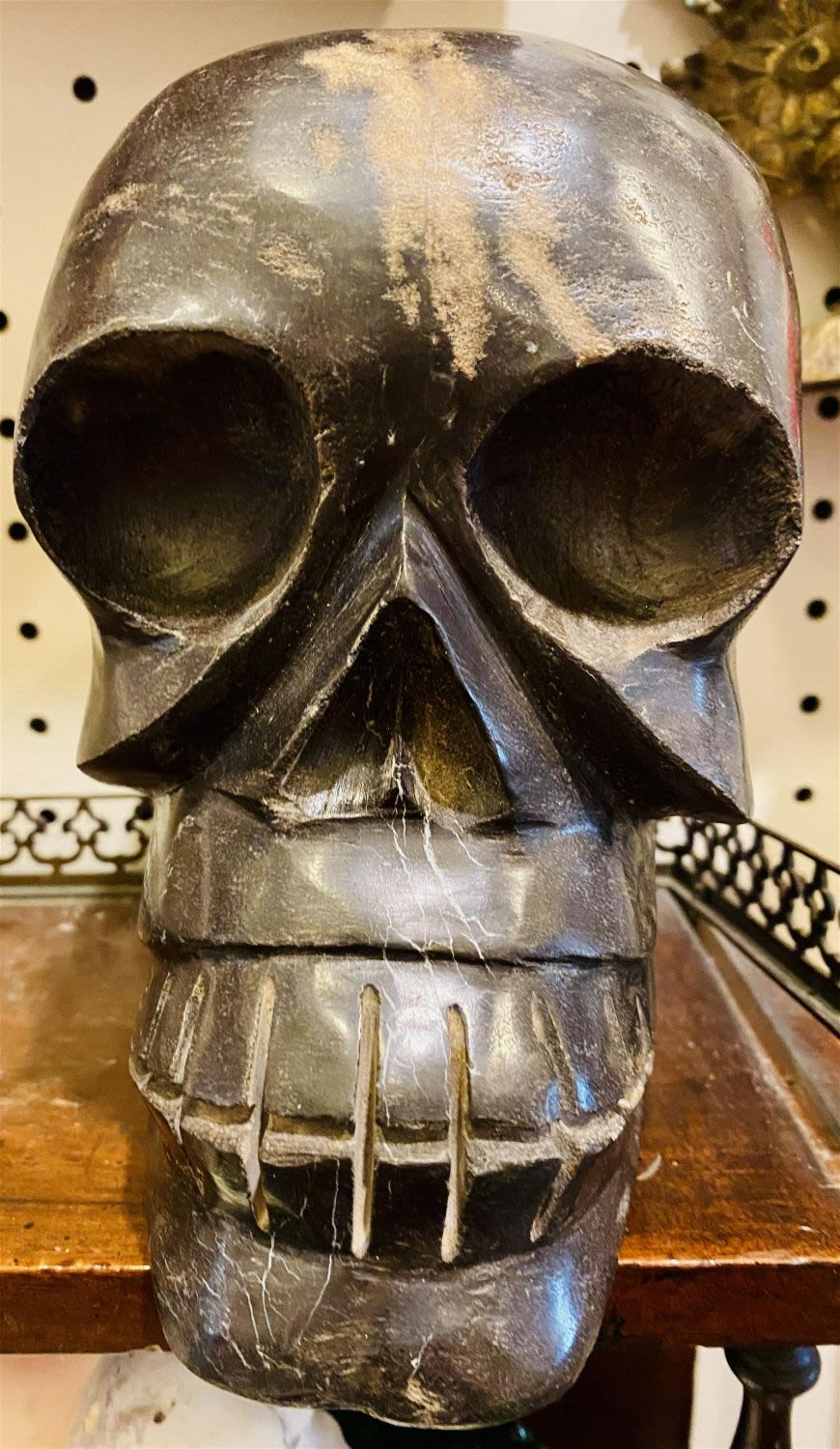 Lot 389: Petrified wood skull head life size