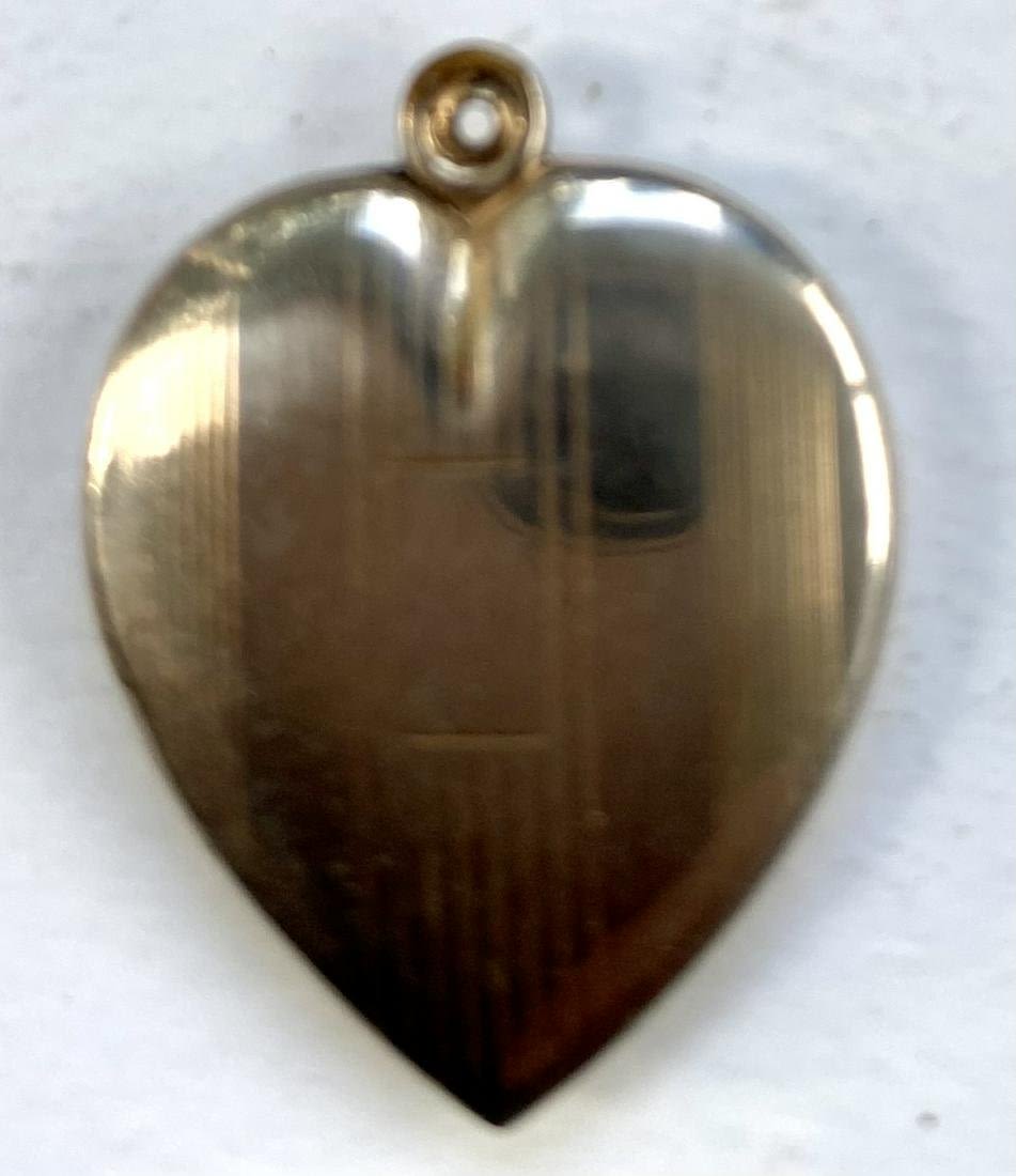 Lot 230: Heart sterling pendant - 1 inch