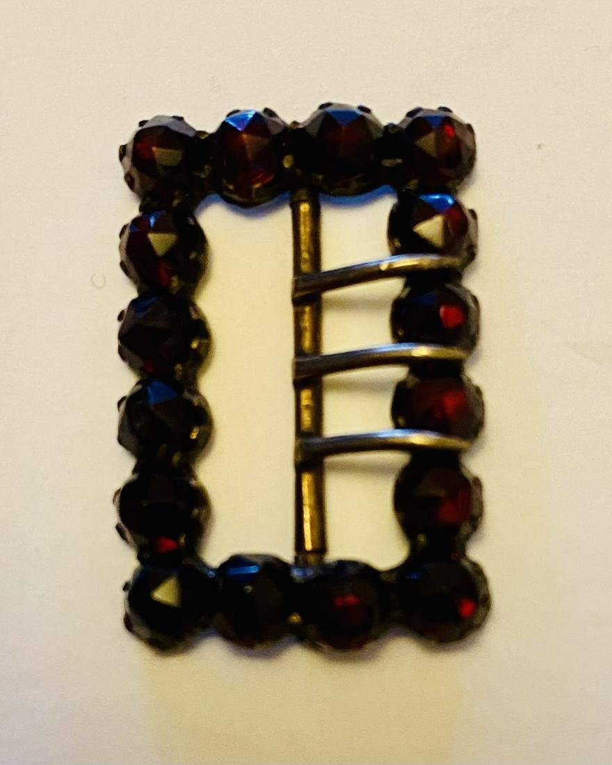 Lot 256: Vintage garnet Czeckslovakian belt buckle