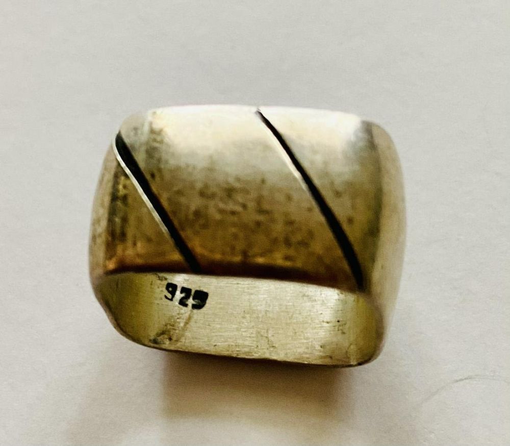 Lot 278: Mexico sterling square band ring